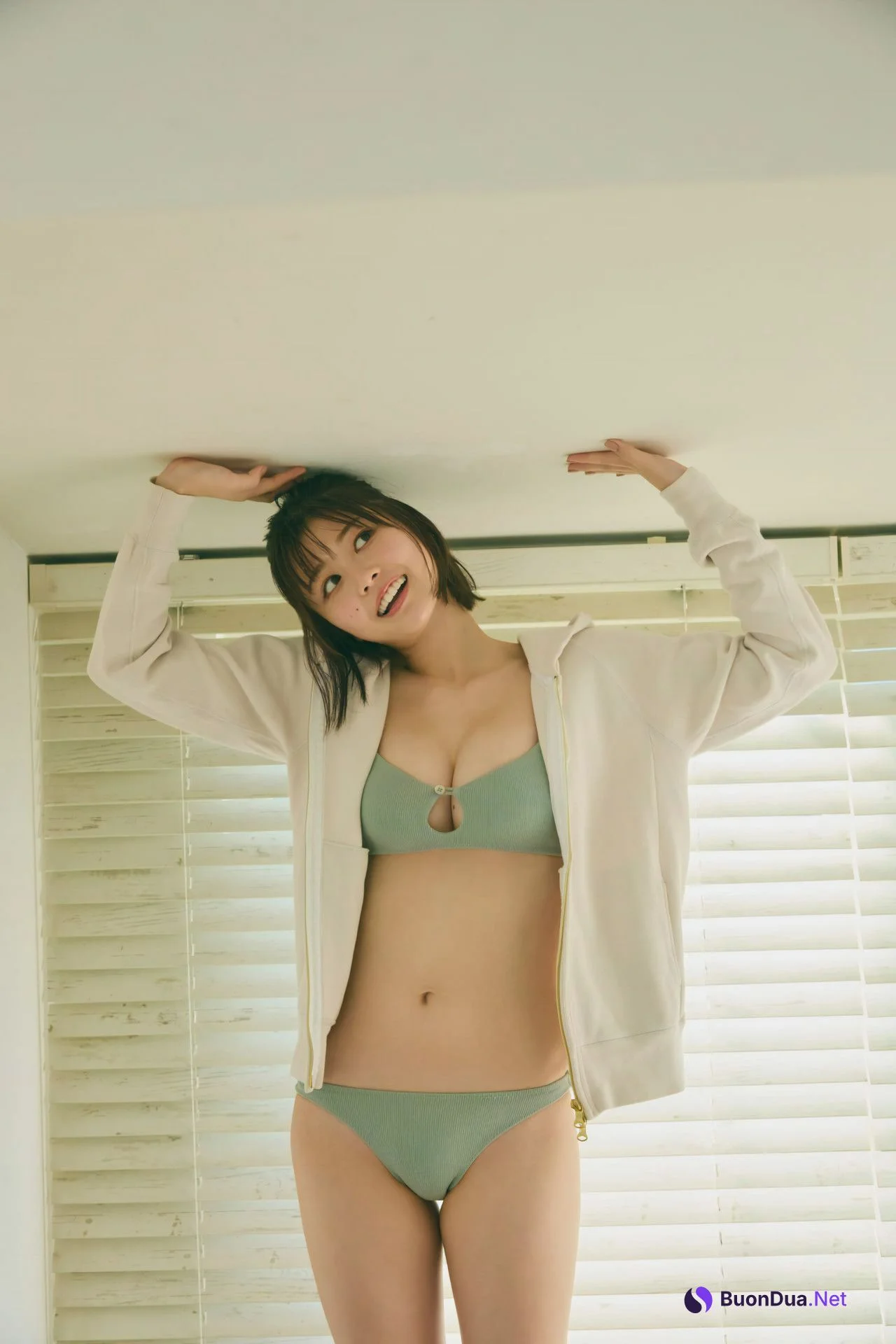 Yuzuha Saeki 冴木柚葉, ＦＲＩＤＡＹデジタル写真集 「マンスリーガール021」 Set.01 - 사진 9