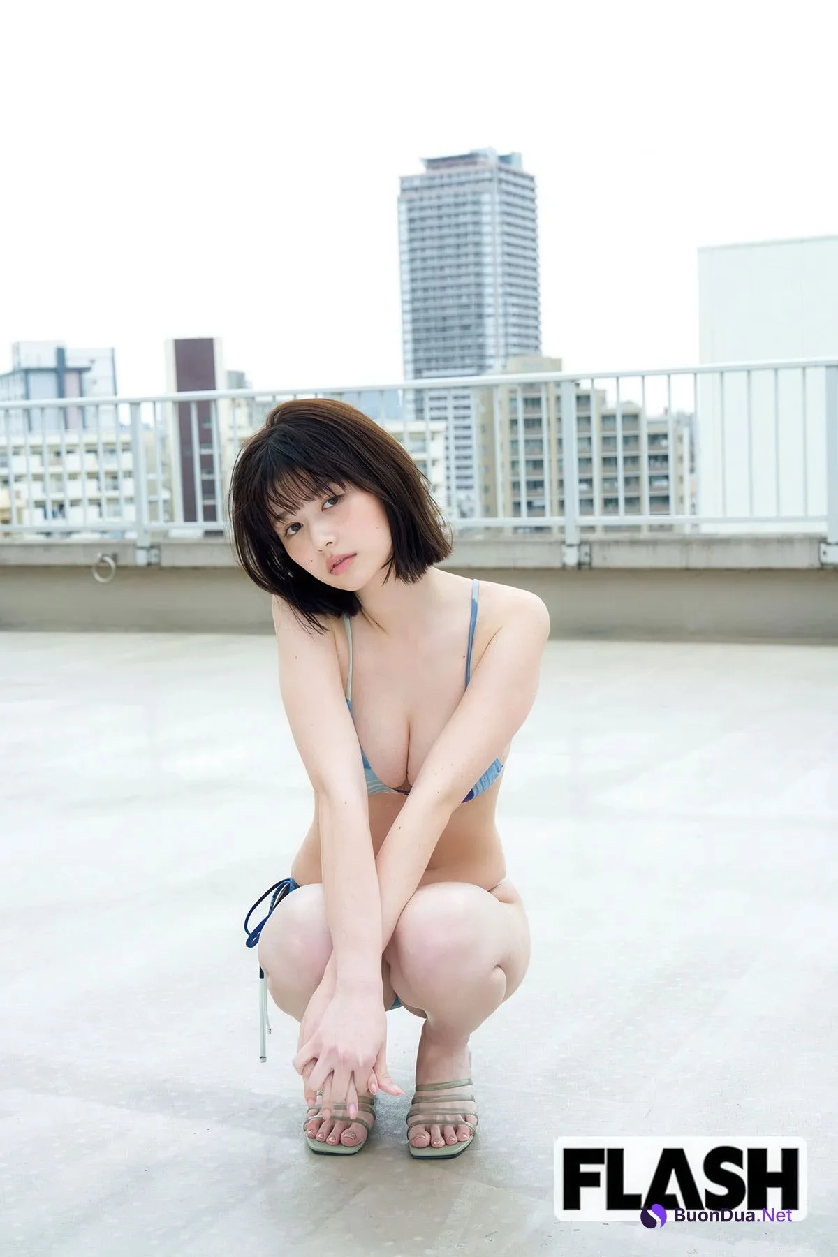 Yuzuha Saeki 冴木柚葉, FLASH 2025.06.17 (フラッシュ 2025年6月17日号) - Photo 13
