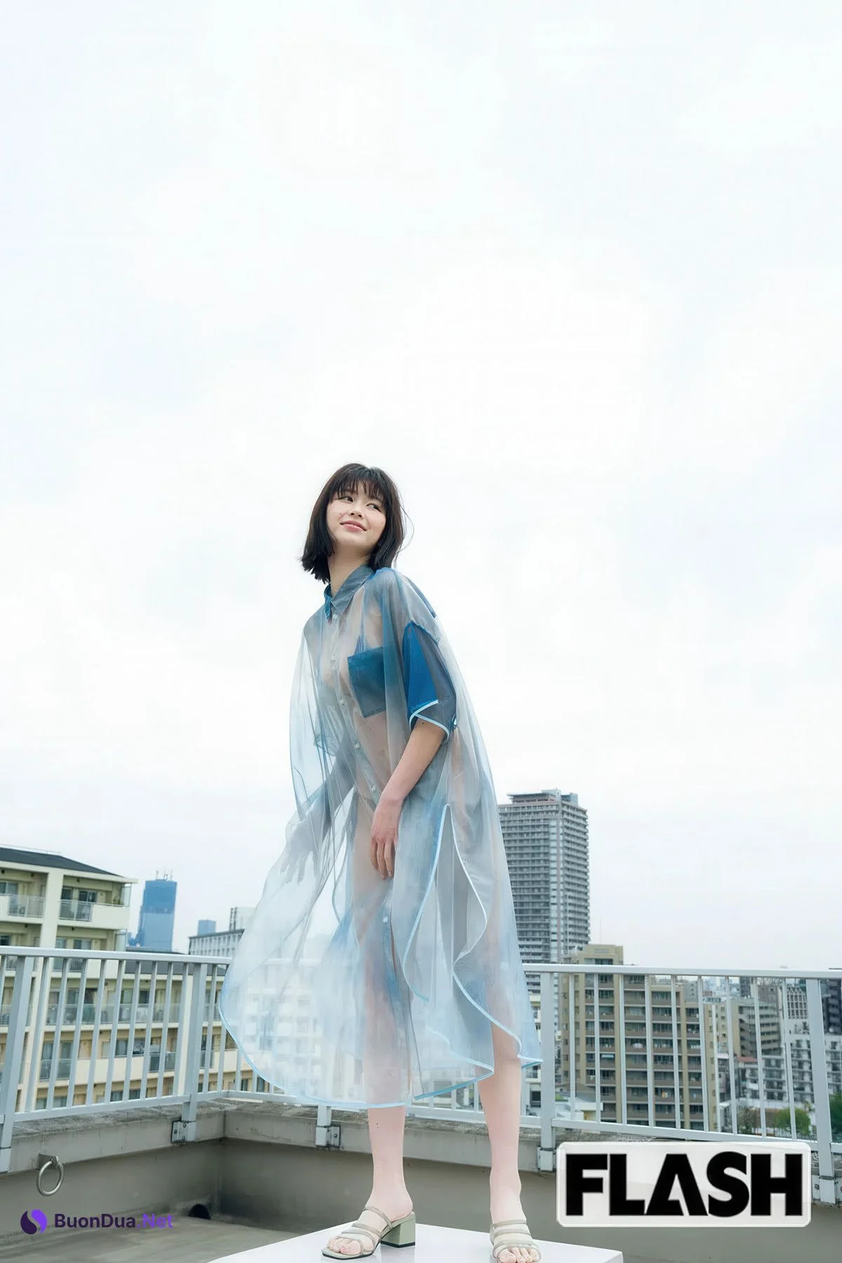 Yuzuha Saeki 冴木柚葉, FLASH 2025.06.17 (フラッシュ 2025年6月17日号) - Photo 17