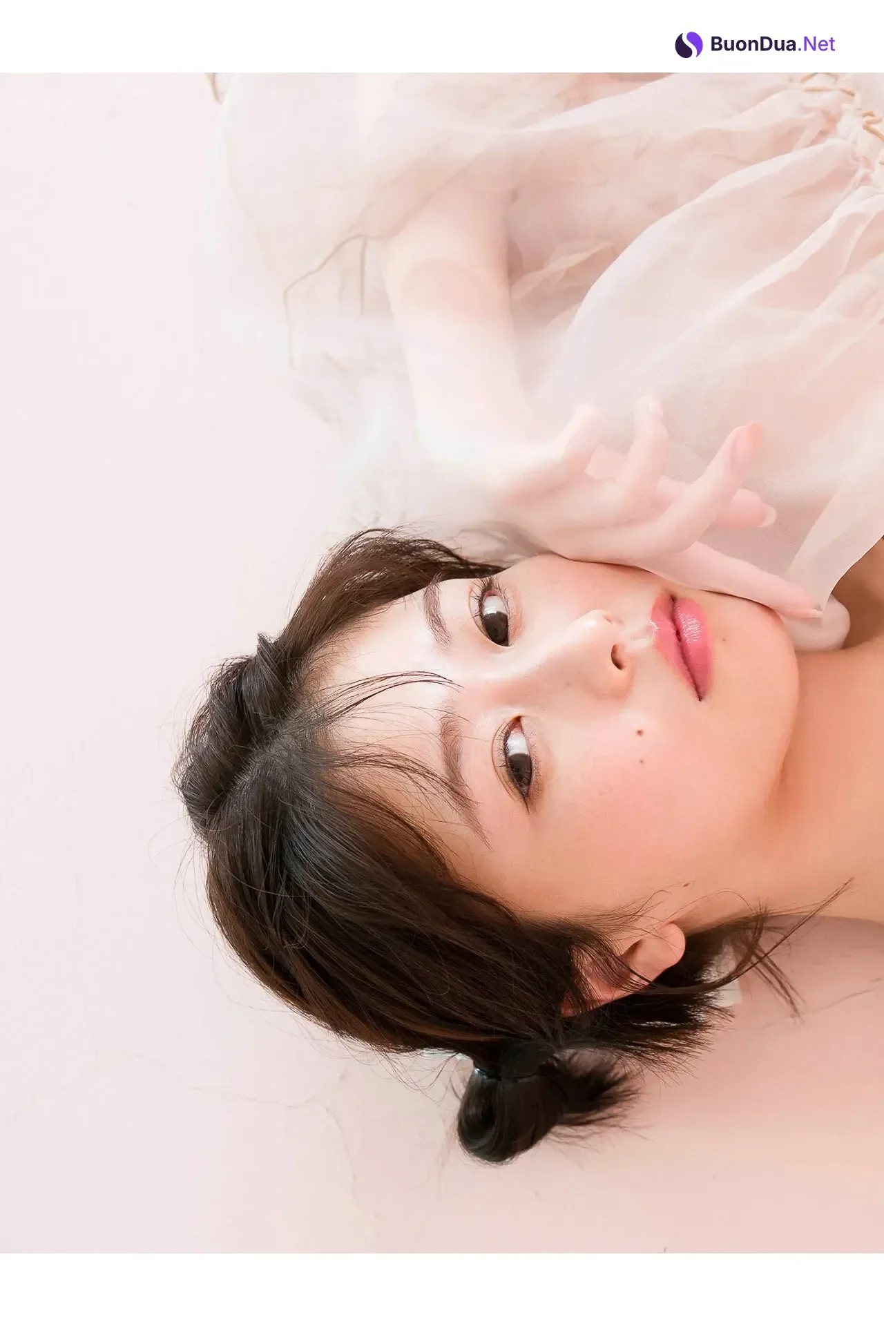 Yuzuha Saeki 冴木柚葉, FLASHデジタル写真集 「Lumiere」 Set.02 - รูปภาพ 4
