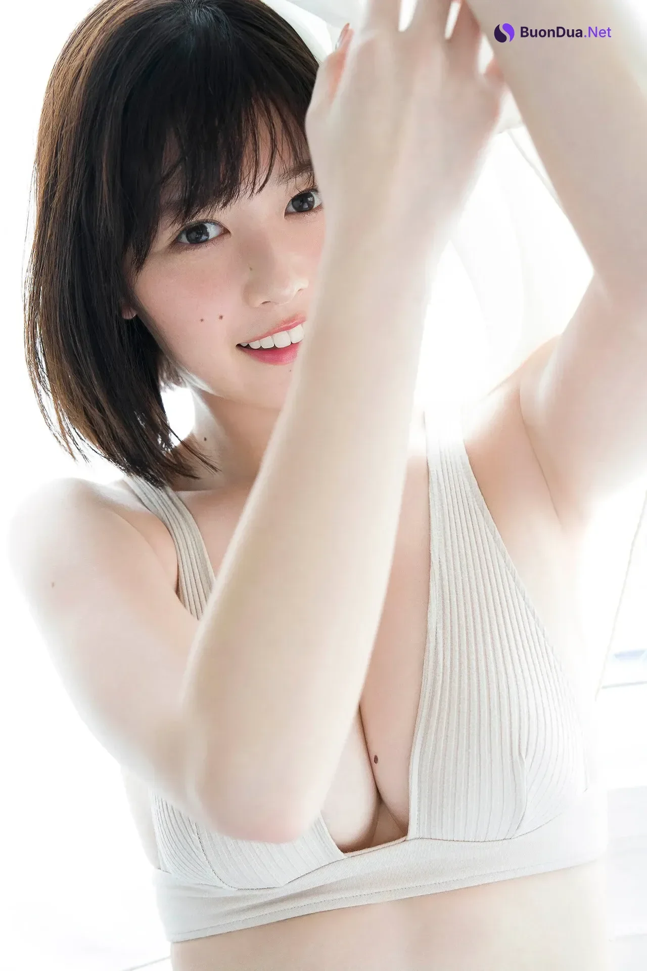 Yuzuha Saeki 冴木柚葉, FLASHデジタル写真集 「Lumiere」 Set.03 - Photo 5