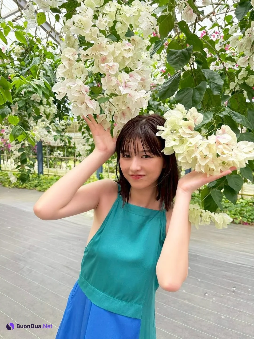Yuzuha Saeki 冴木柚葉, Young Jump 2025 No.39 (ヤングジャンプ 2025年39号) - Photo 19