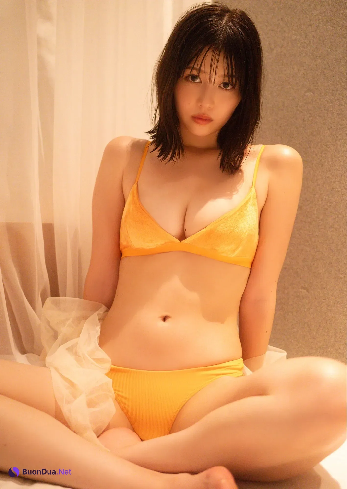 Yuzuha Saeki 冴木柚葉, Young Jump 2025 No.43 (ヤングジャンプ 2025年43号) - Photo 12