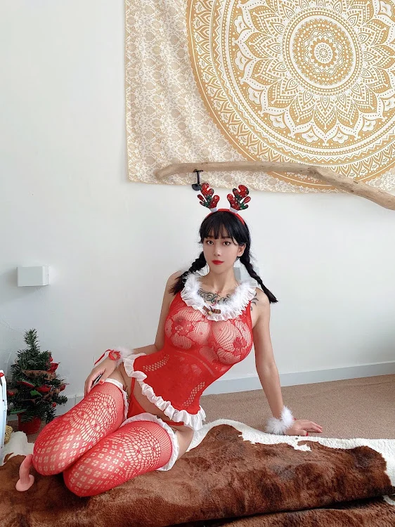 Zhang Hu Yu (张老师) – Onlyfans leaks – Cosplay 2