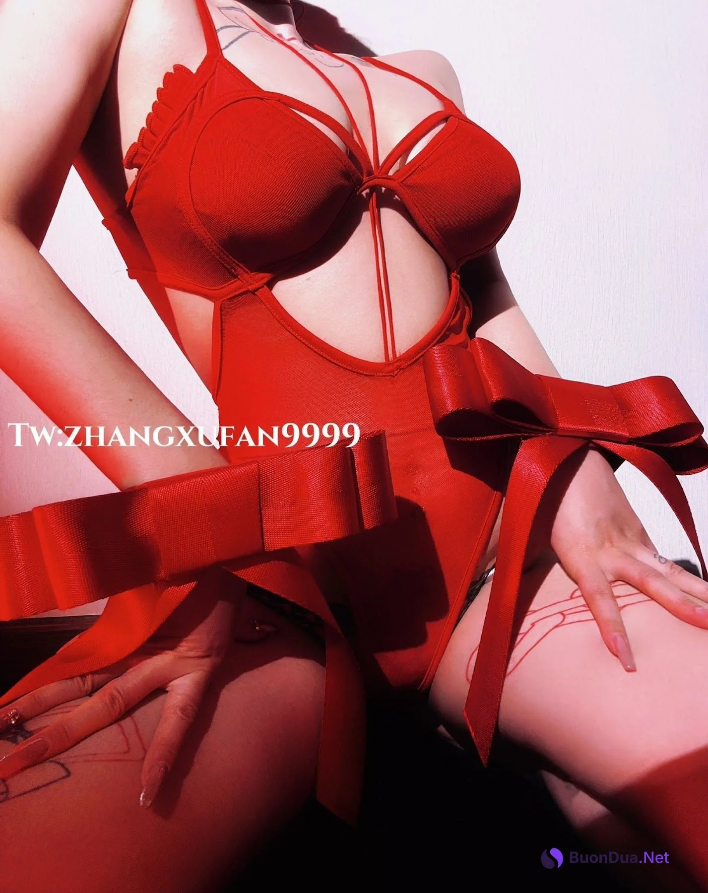 Zhangxufan8888 – 超级巨臀爆乳女M尤物 万里挑一巨乳世纪美臀 - Photo 3