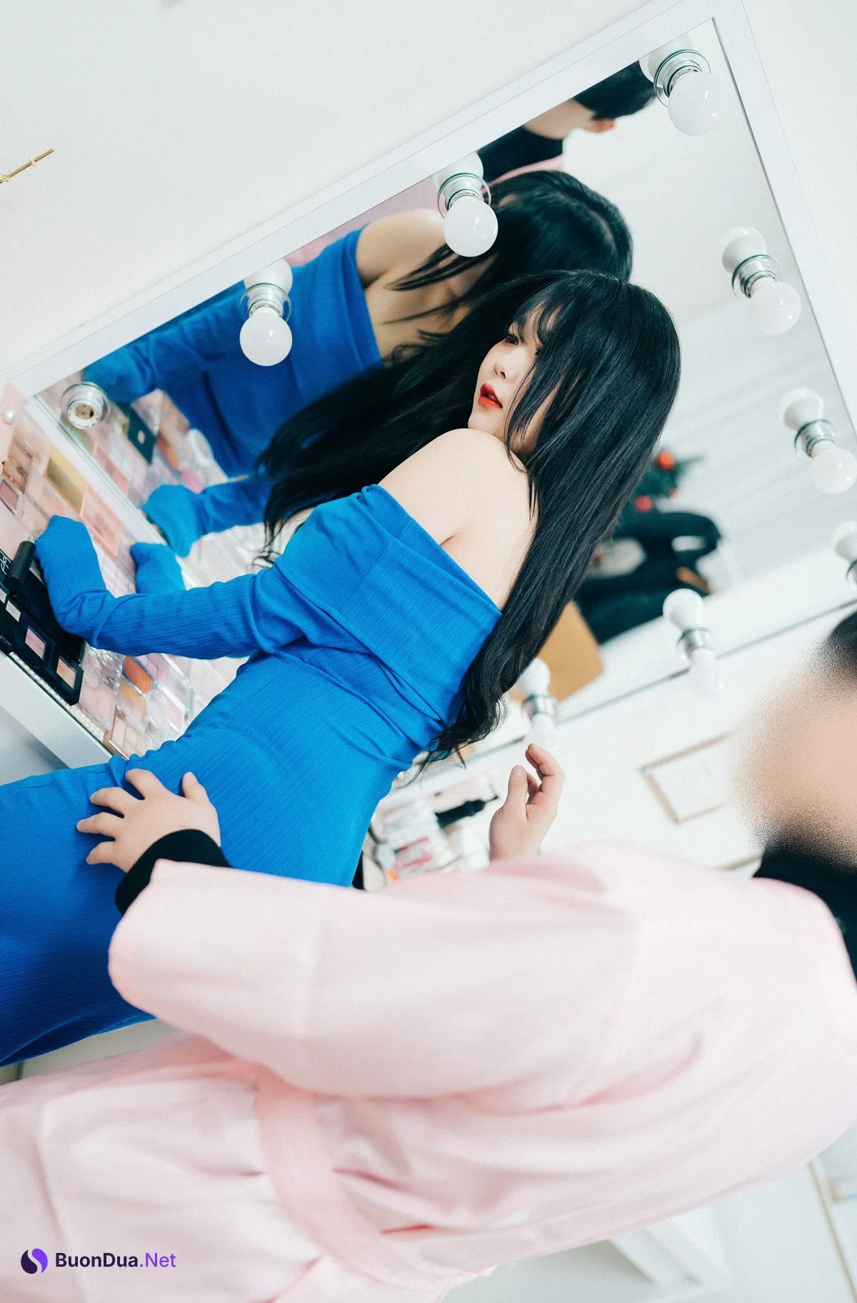 ZIA.Kwon 권지아, Loozy ‘Adult Hair Shop’ Set.01 - Photo 10