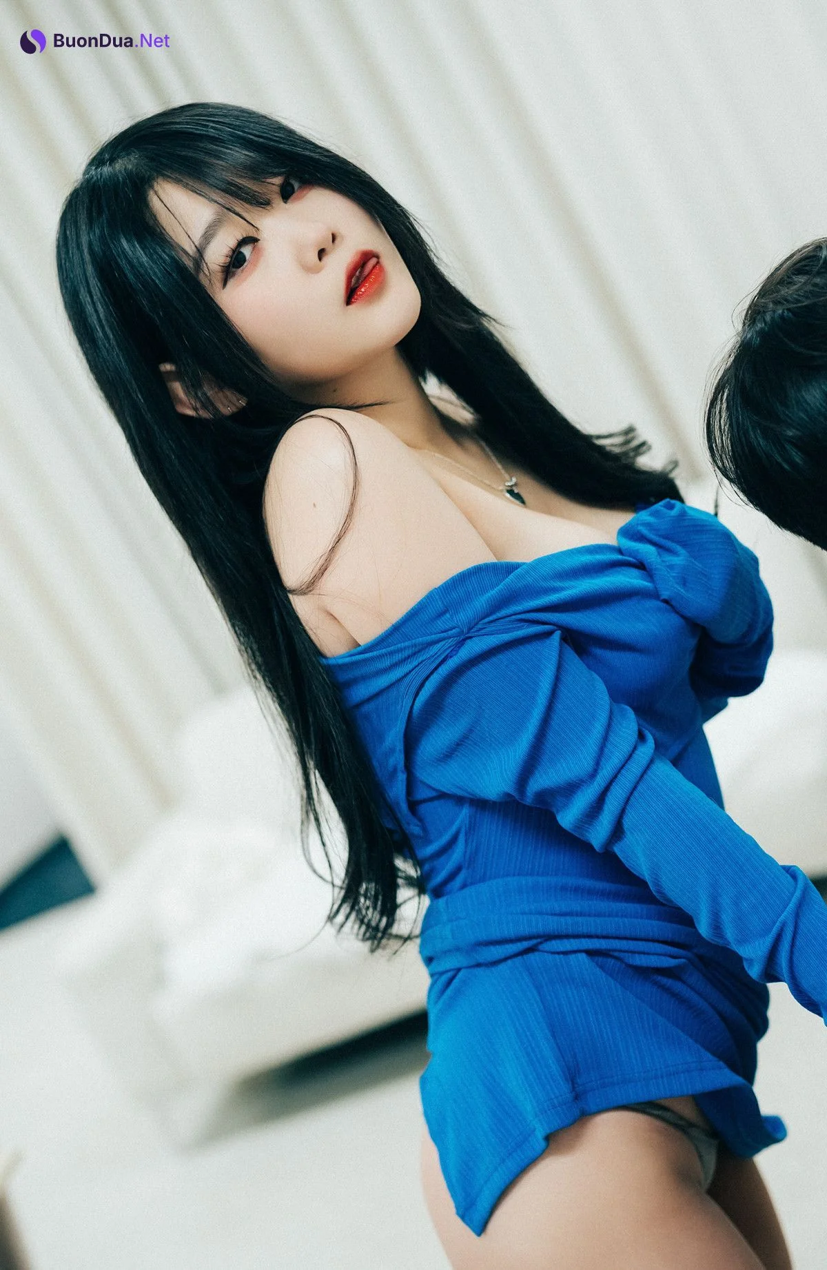 ZIA.Kwon 권지아, Loozy ‘Adult Hair Shop’ Set.01 - Photo 3