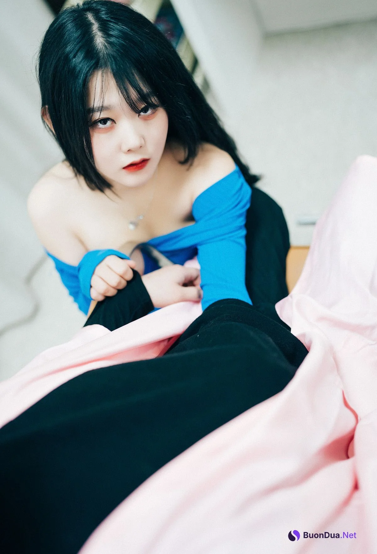 ZIA.Kwon 권지아, Loozy ‘Adult Hair Shop’ Set.02 - Photo 12