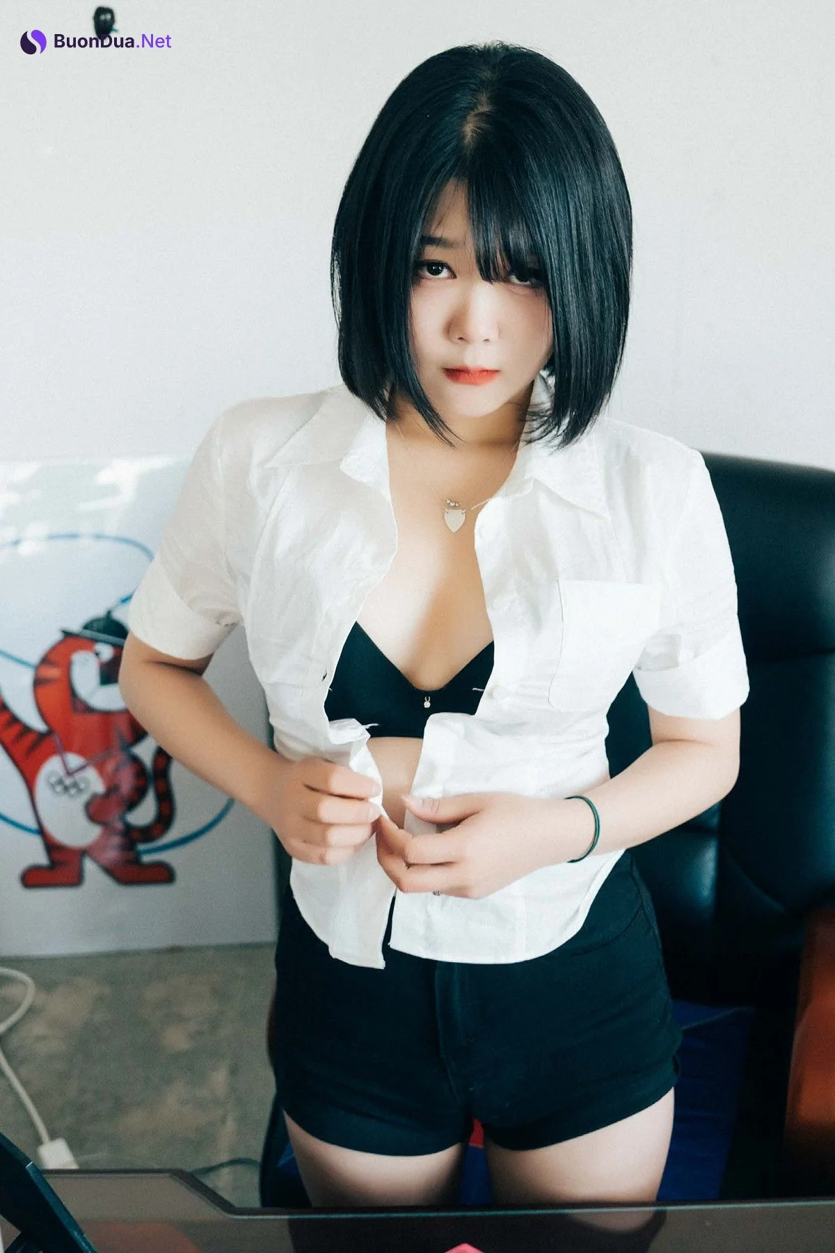 ZIA.Kwon 권지아, Loozy ‘Female Employee’ Set.01 - Photo 9