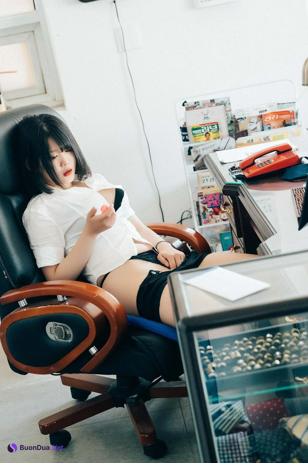 ZIA.Kwon 권지아, Loozy ‘Female Employee’ Set.02 - Photo 6