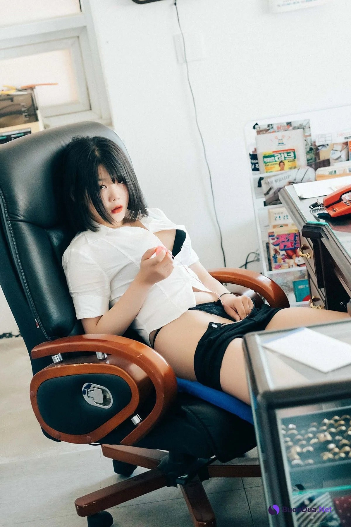 ZIA.Kwon 권지아, Loozy ‘Female Employee’ Set.02 - Photo 7