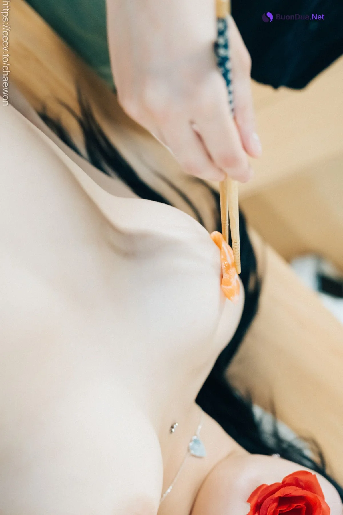 ZIA.Kwon 권지아, Loozy “Nyotaimori” Set.02 - Photo 6