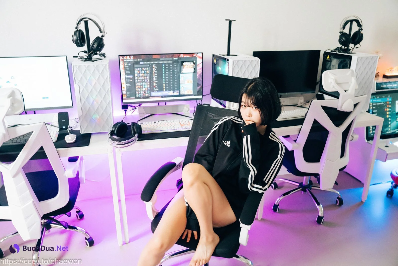 ZIA.Kwon 권지아, [Loozy] PC Room With SP Set.02 - Photo 11