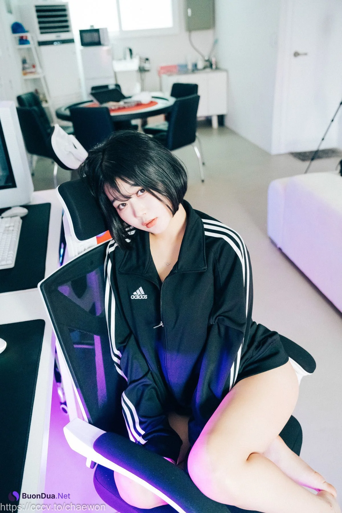ZIA.Kwon 권지아, [Loozy] PC Room With SP Set.02 - Photo 20