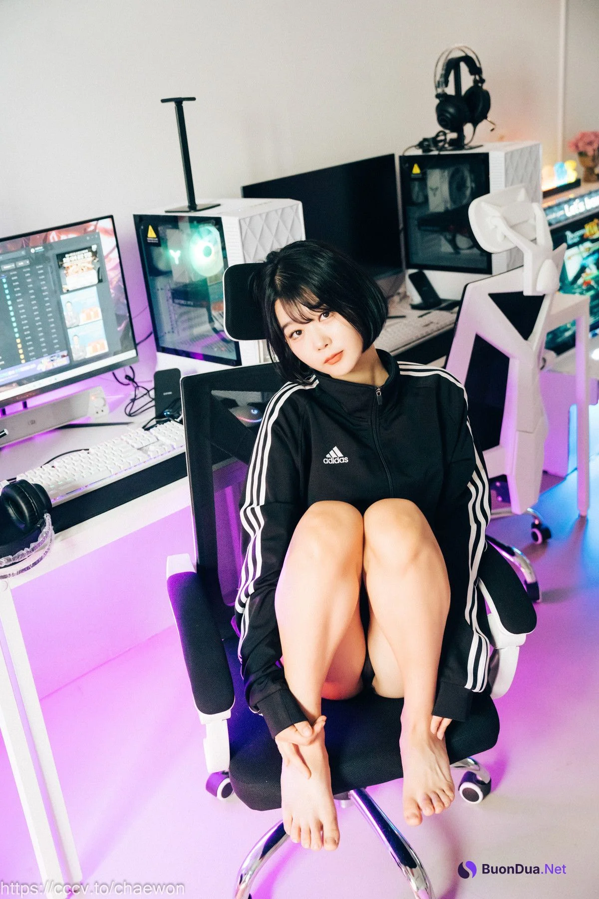 ZIA.Kwon 권지아, [Loozy] PC Room With SP Set.02 - Photo 4