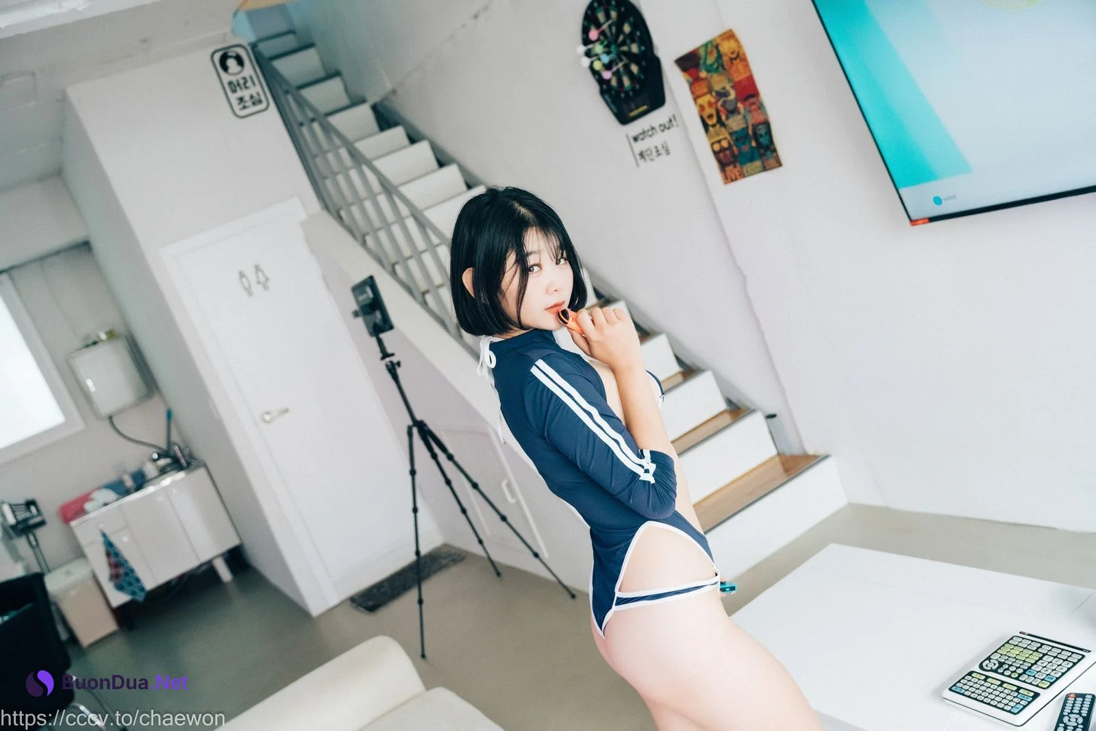 ZIA.Kwon 권지아, [Loozy] PC Room With SP Set.03 - Photo 8