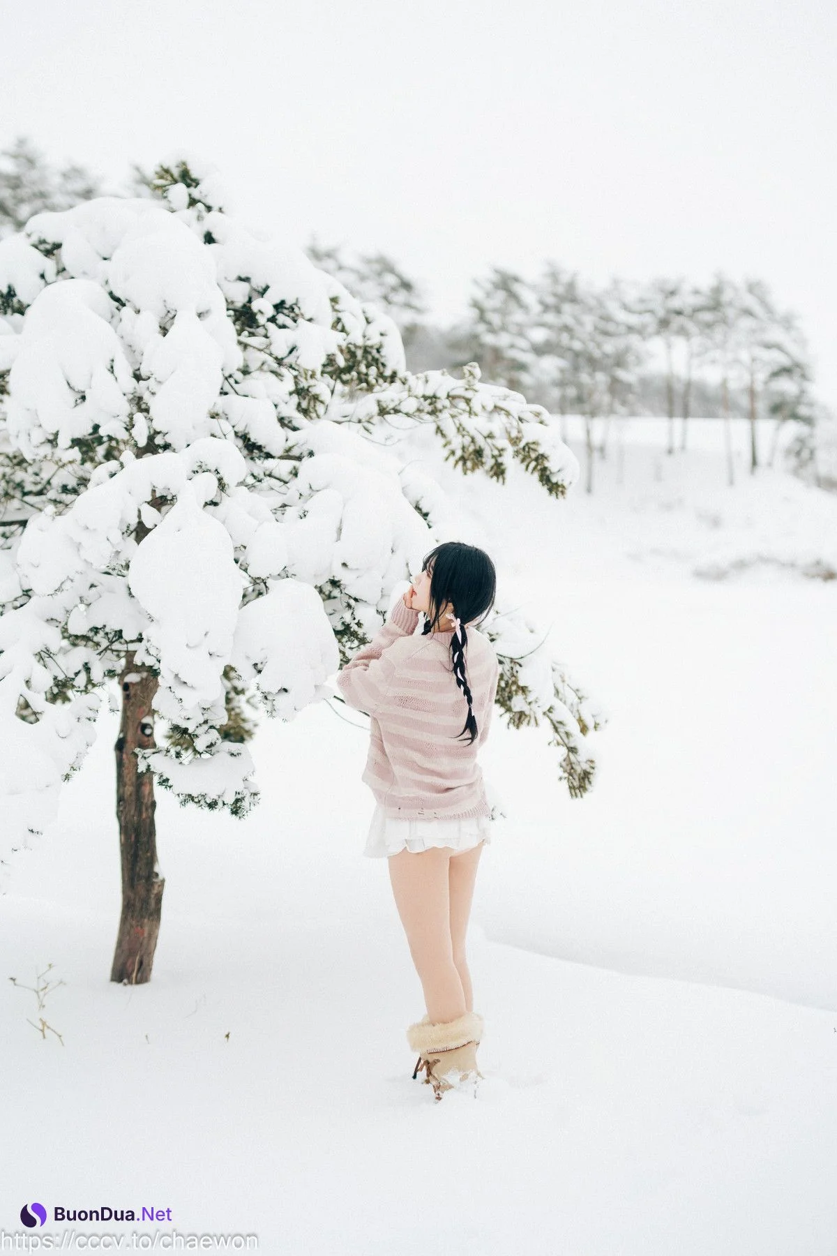 ZIA.Kwon 권지아, [Loozy] Snow Girl Set.01 - Photo 4