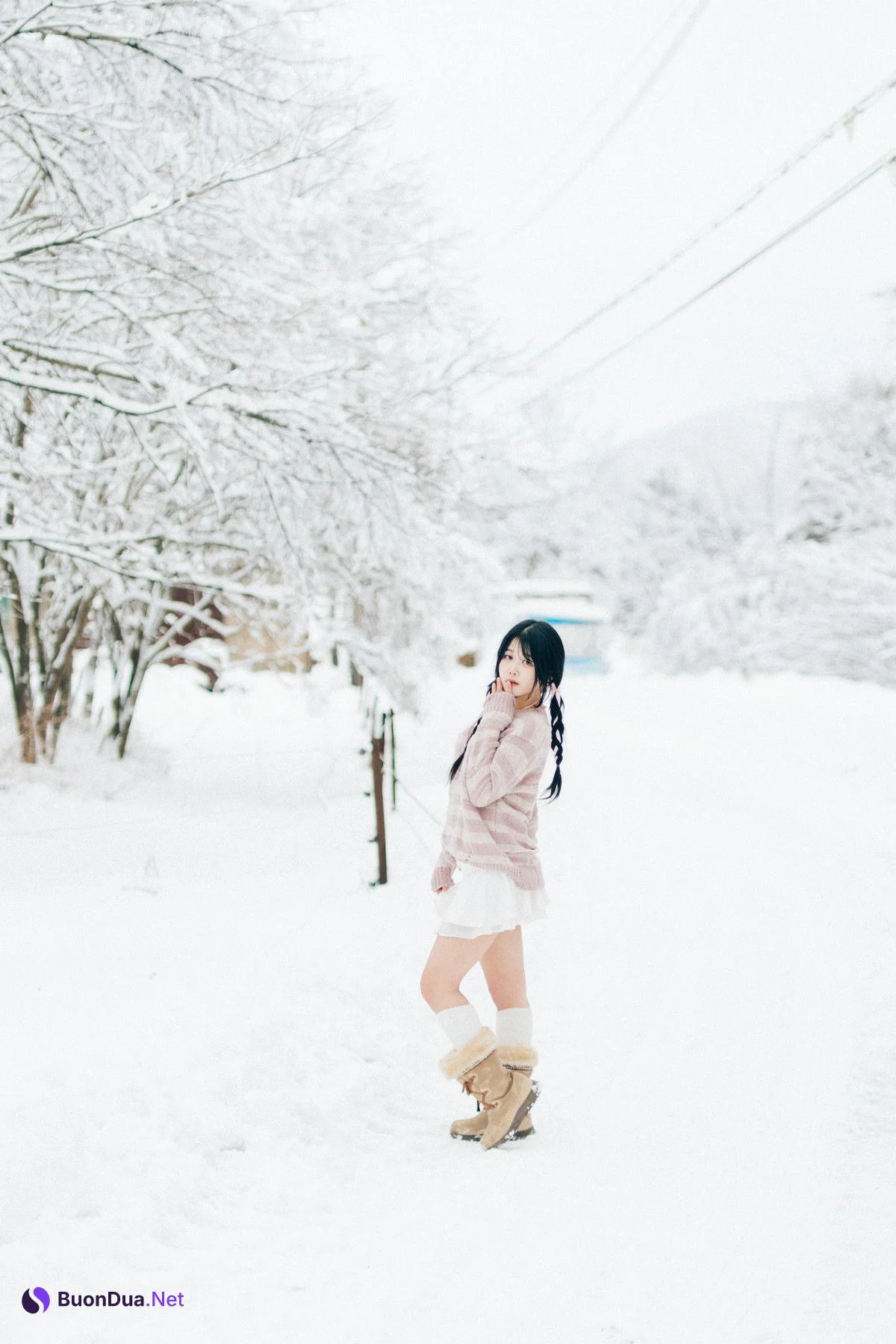 ZIA.Kwon 권지아, [Loozy] Snow Girl Set.02 - Photo 4