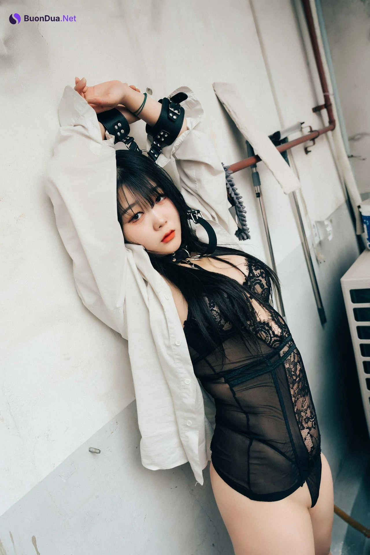 ZIA.Kwon 권지아, Loozy ‘Tight and Closer’ Set.01 - Photo 6