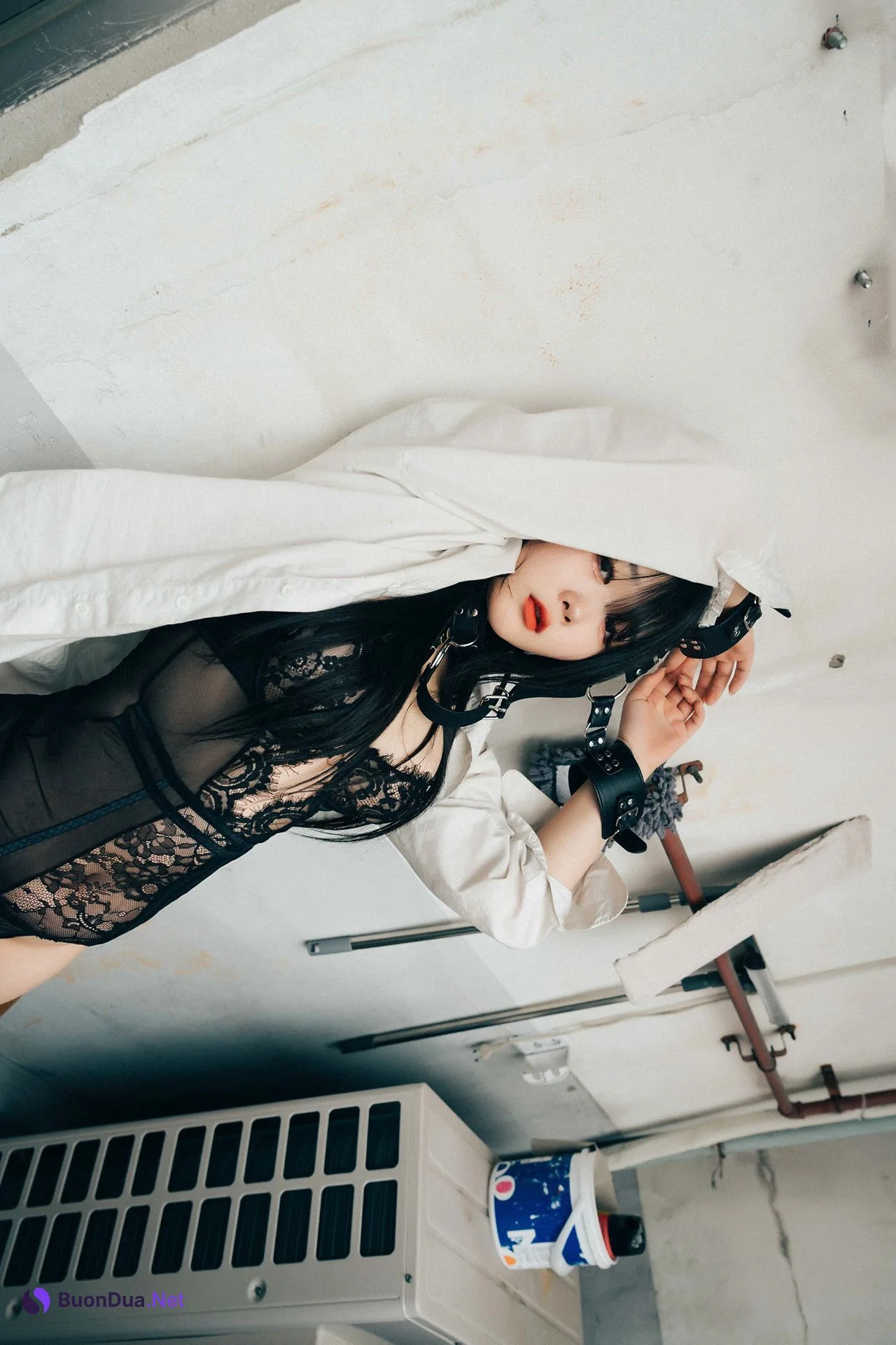 ZIA.Kwon 권지아, Loozy ‘Tight and Closer’ Set.01 - Photo 7