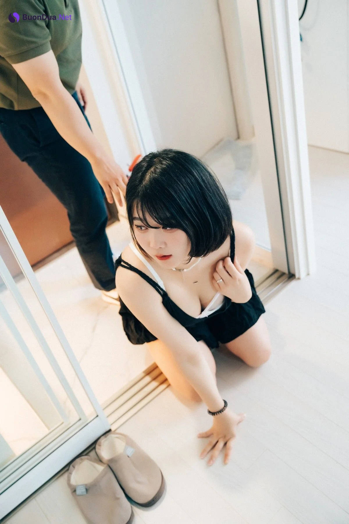 ZIA.Kwon 권지아, [Loozy] With Delivery Man Set.01 - Photo 14