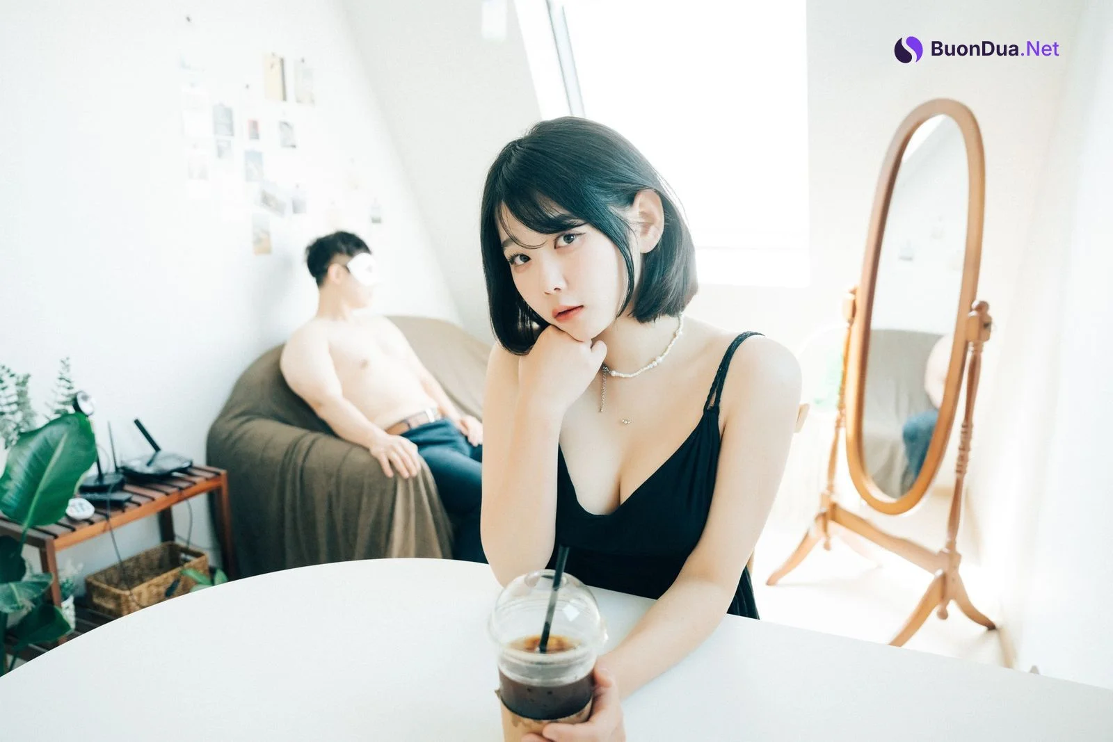 ZIA.Kwon 권지아, [Loozy] With Delivery Man Set.02 - Photo 15