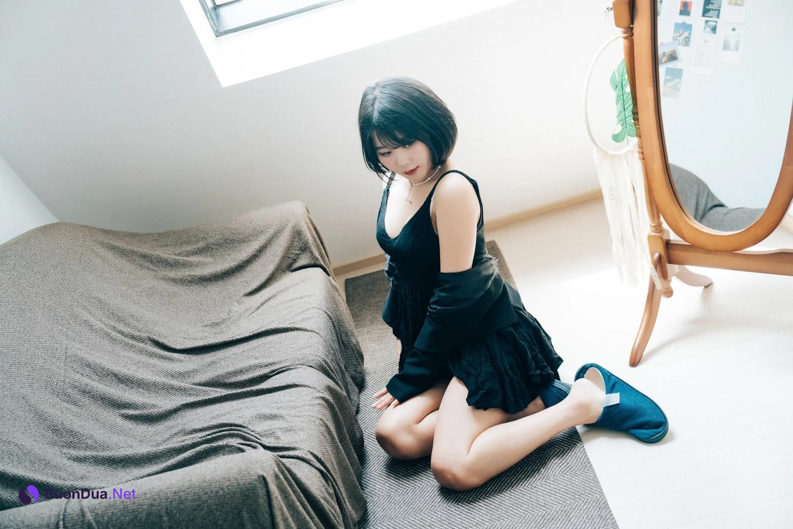 ZIA.Kwon 권지아, [Loozy] With Delivery Man Set.02 - Photo 5