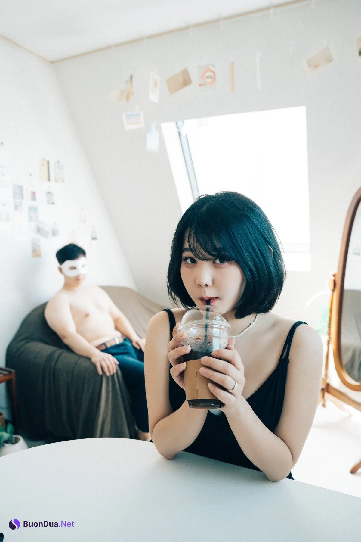ZIA.Kwon 권지아, [Loozy] With Delivery Man Set.02 - Photo 7