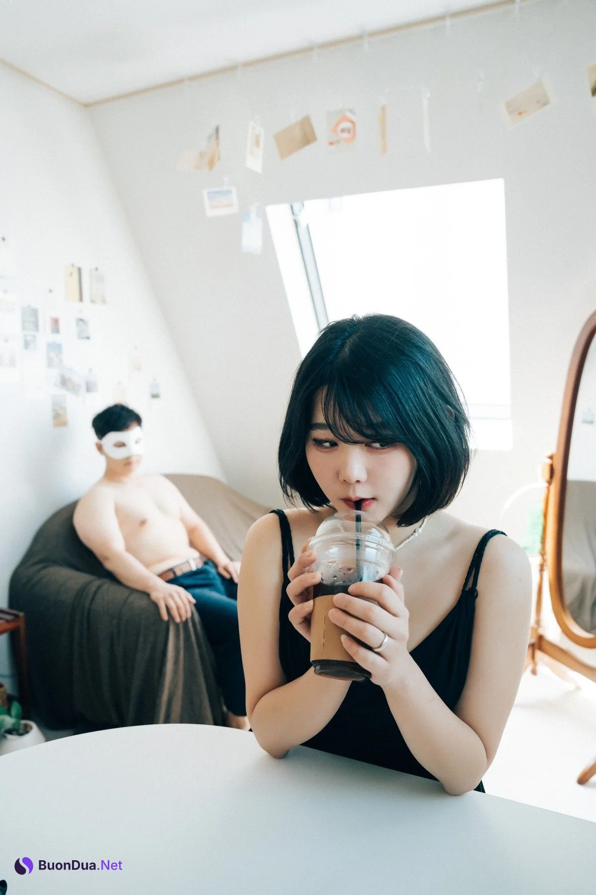 ZIA.Kwon 권지아, [Loozy] With Delivery Man Set.02 - Photo 8