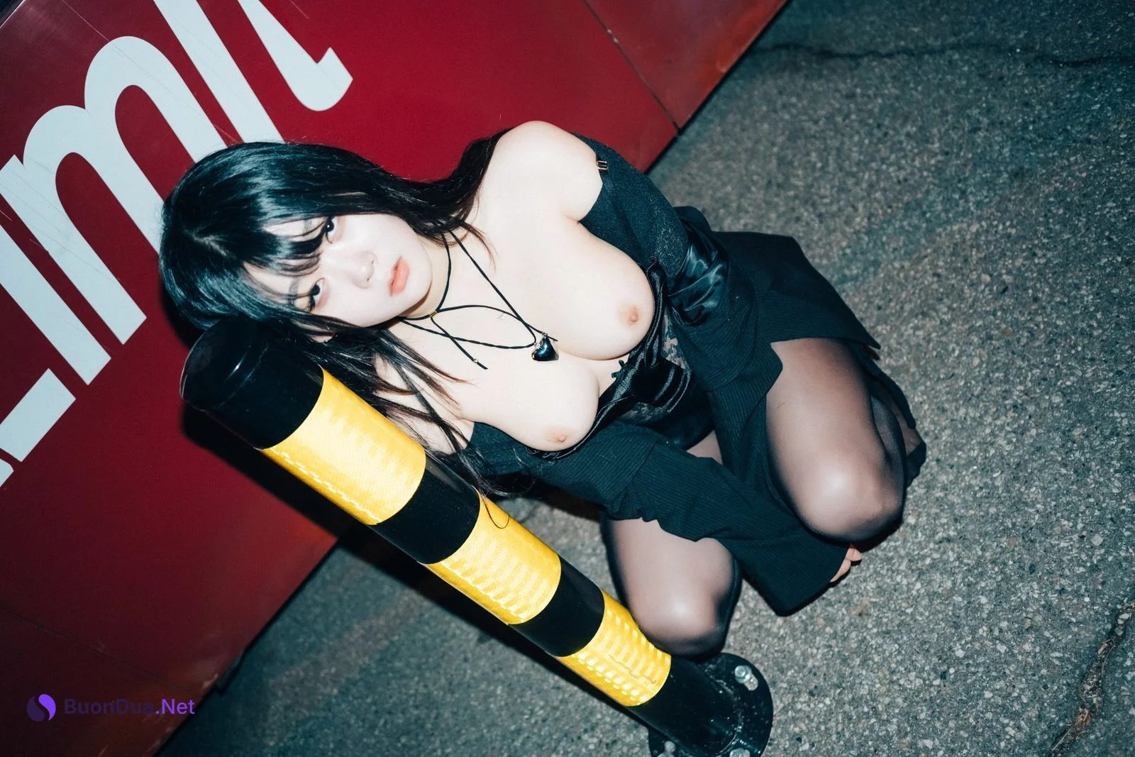 ZIA.Kwon 권지아, [Loozy] XXX At Night Road Set.01 - Photo 17