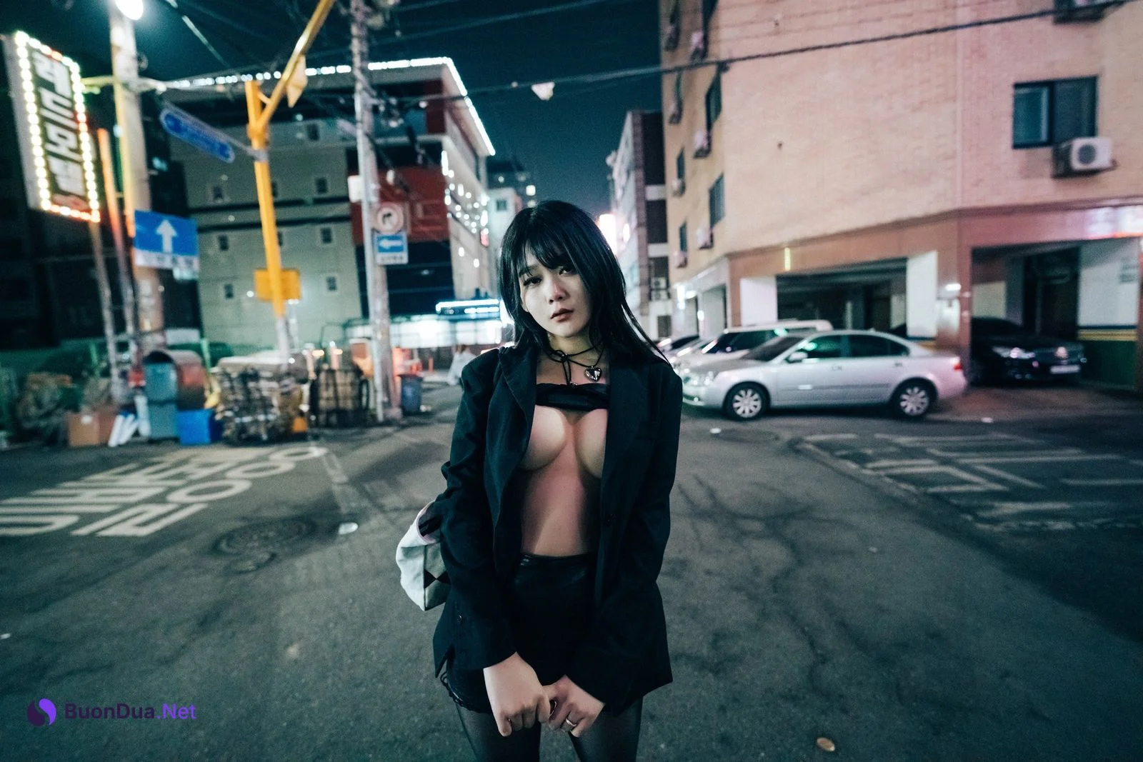 ZIA.Kwon 권지아, [Loozy] XXX At Night Road Set.01 - Photo 9