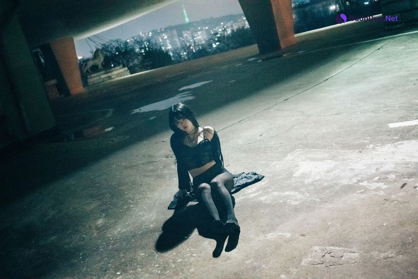 ZIA.Kwon 권지아, [Loozy] XXX At Night Road Set.02 - Photo 20