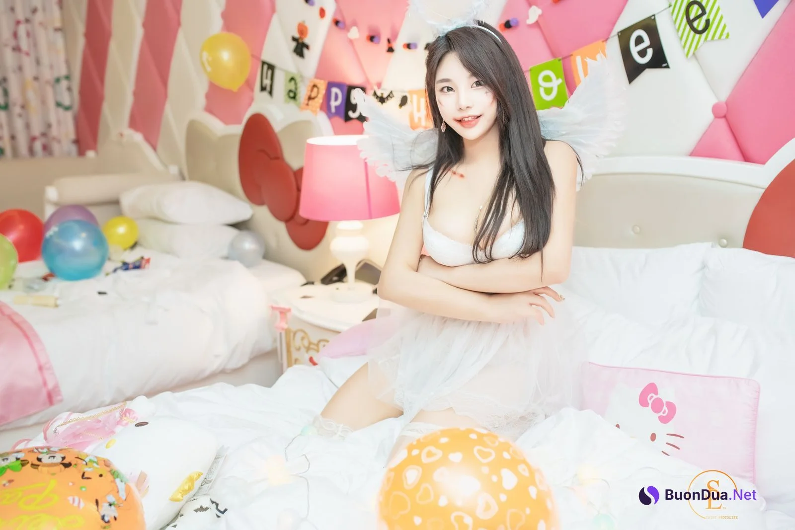 Zzyuri 쮸리, [SAINT Photolife] Pink Halloween - Photo 10