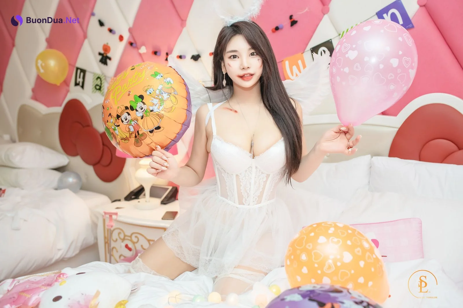 Zzyuri 쮸리, [SAINT Photolife] Pink Halloween - Photo 5